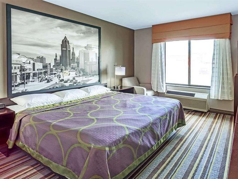 Delavan Inn And Suites Luaran gambar